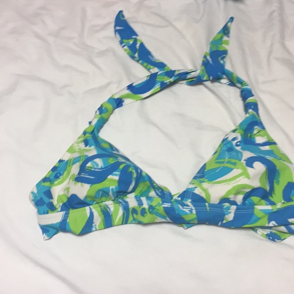 Bikini - Picture 3 of 3